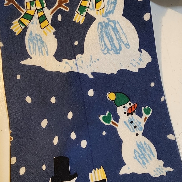 Save The Children Snow Men's Christmas Silk Tie - Picture 6 of 8